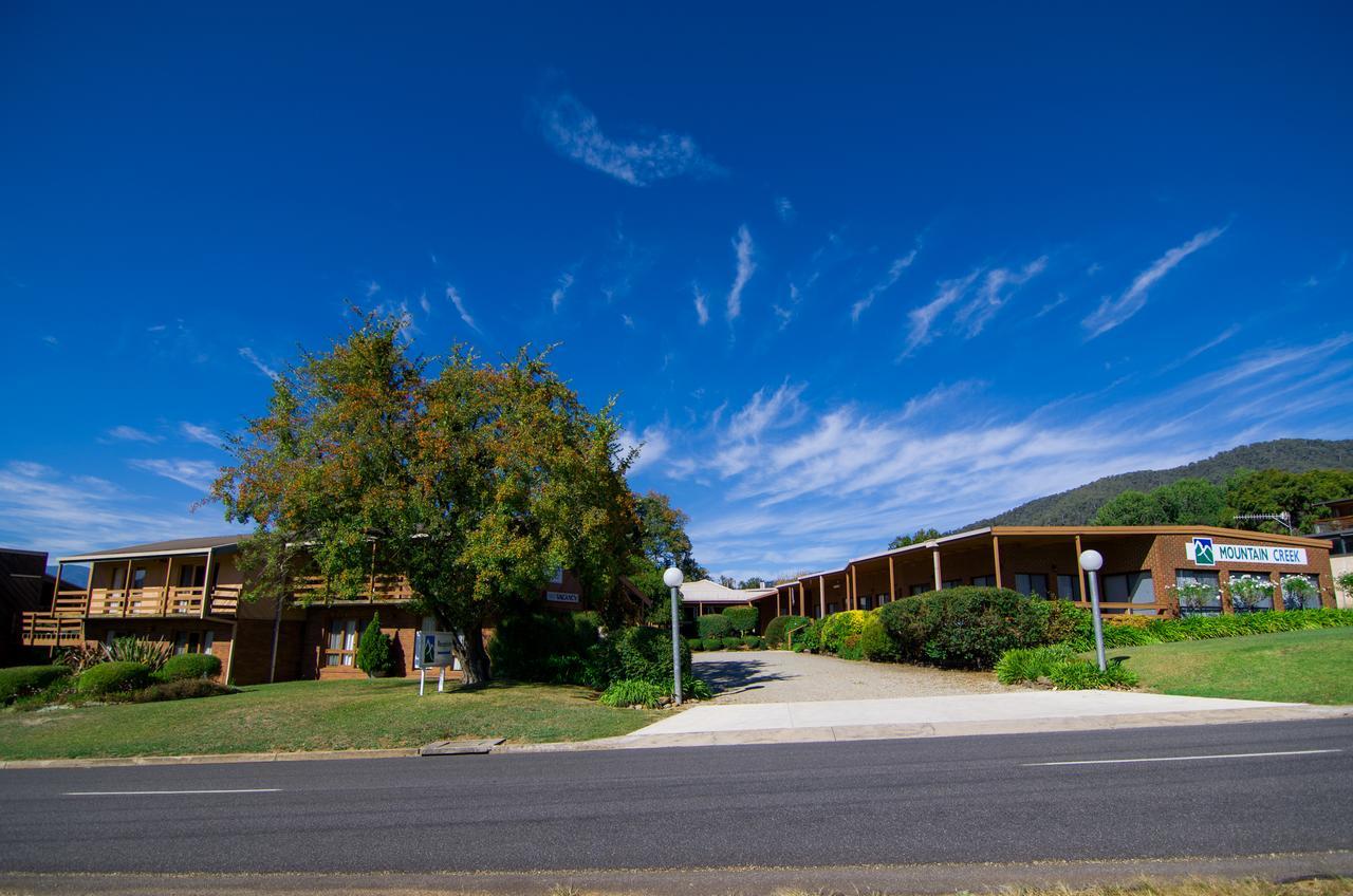 Mountain Creek Motel Bar & Restaurant Mount Beauty Exteriér fotografie